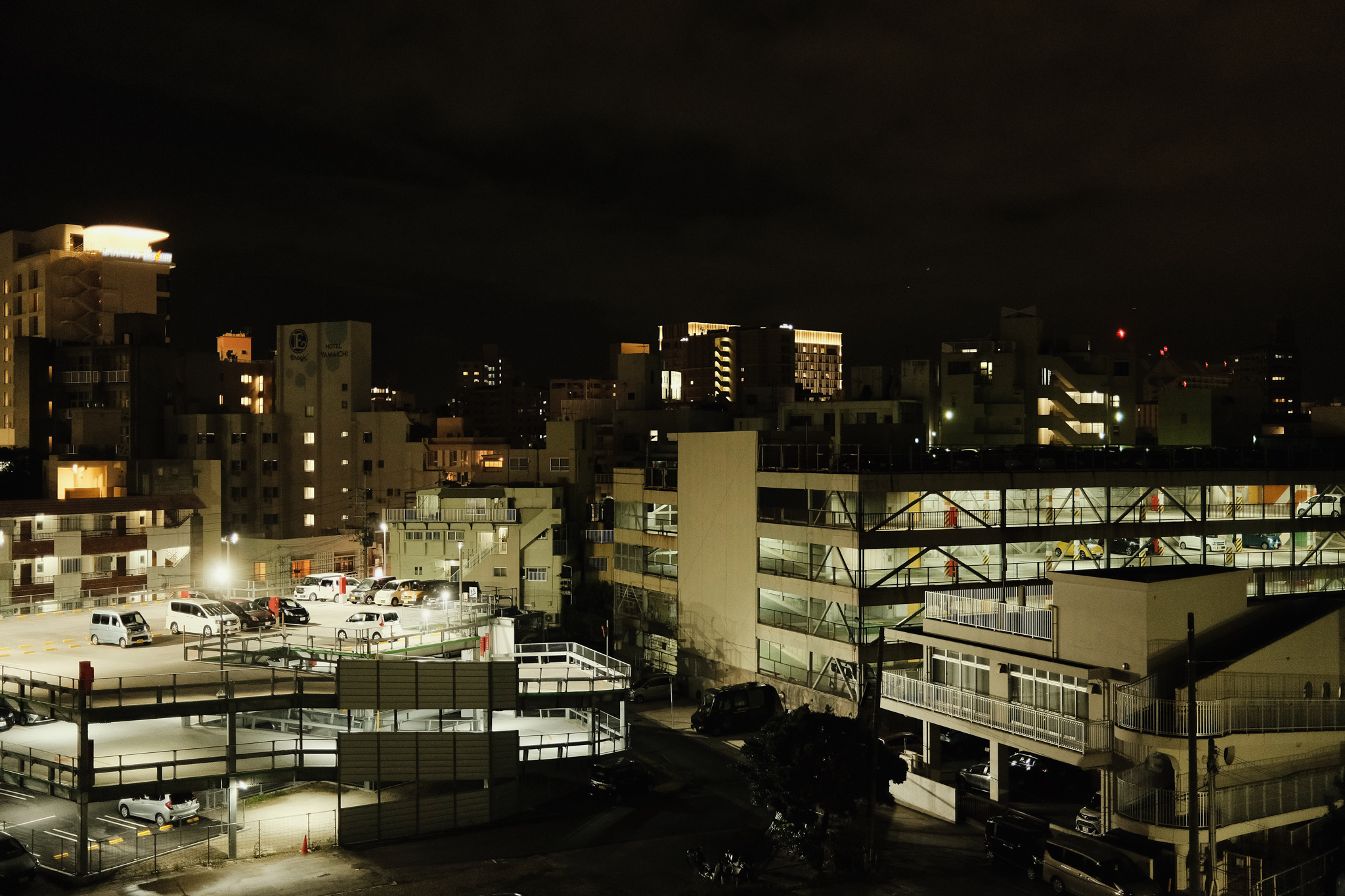 OKINAWA-202204-00017-LF